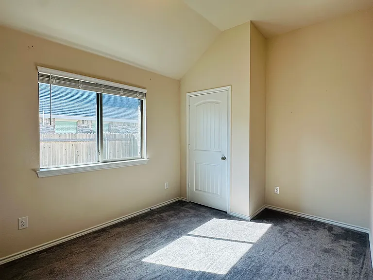 508 Prairie Meadow Dr — Photo 5