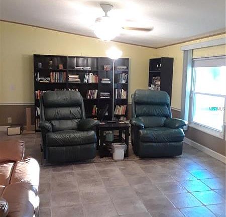 5th image of 9335 Woodview Dr