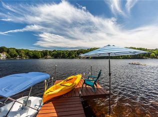 44 W Shore Dr, Exeter, RI 02822