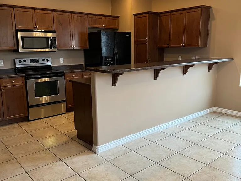 1177 Northfield Rd #18 — Photo 11