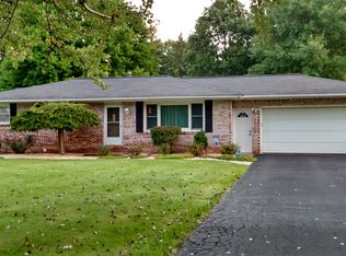 5115 Schwartz Ln, Hermitage, PA 16148