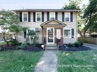 294 Sundale Rd, Akron, OH 44313