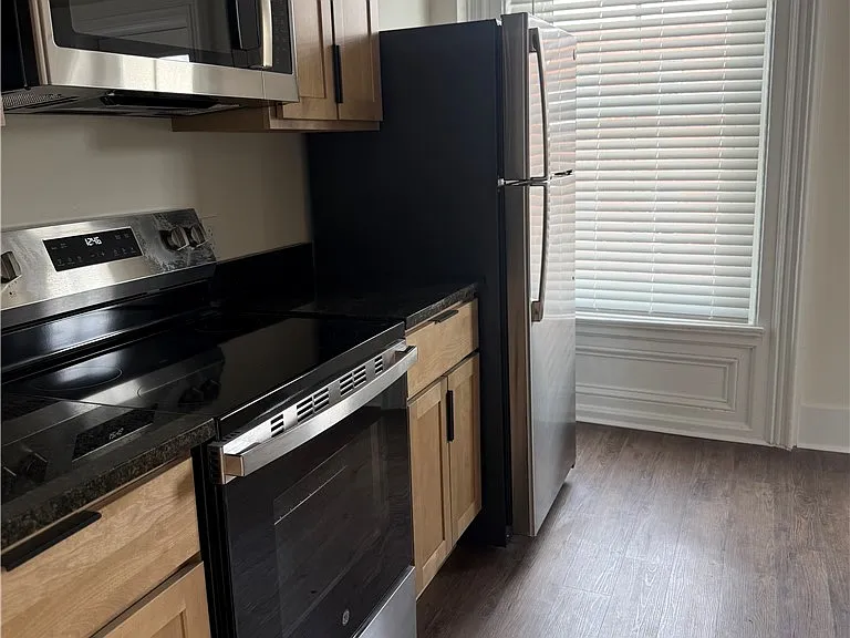 109 Main St — Photo 11