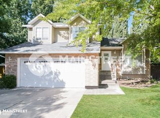 2069 N 850 W, Clinton, UT 84015