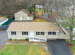 254 Peekskill Ave, Springfield, MA 01129