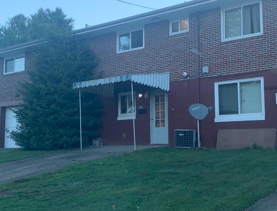 1st image of 728 6th St #3