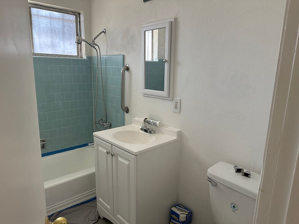2nd image of 1194 W 39th St APT 3