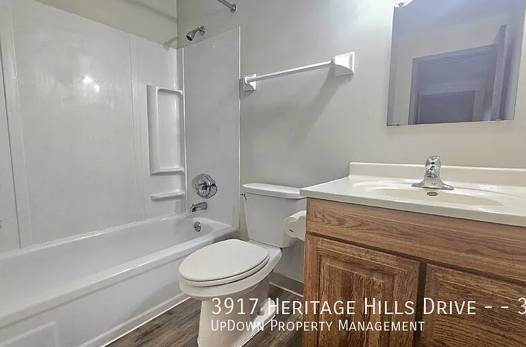 3917 Heritage Hills Dr #302 — Photo 15