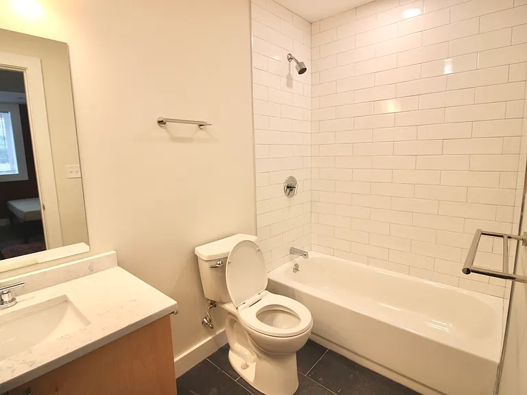 843 Columbia Rd #1A — Photo 12