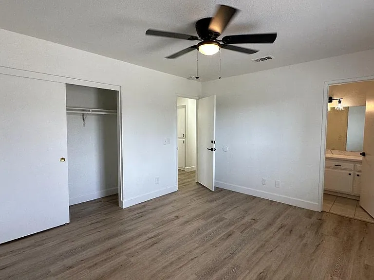 21134 Multnomah Rd — Photo 8