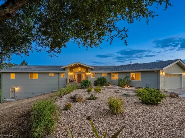 5231 Vista Grande Drive, Santa Rosa, CA 95403