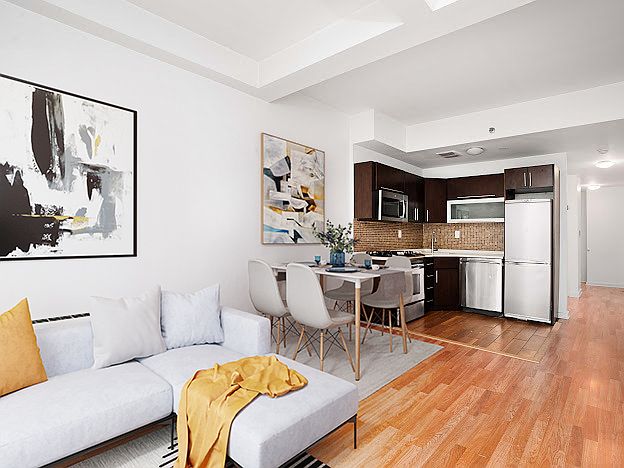 2nd image of 2733 Morris Ave #3R