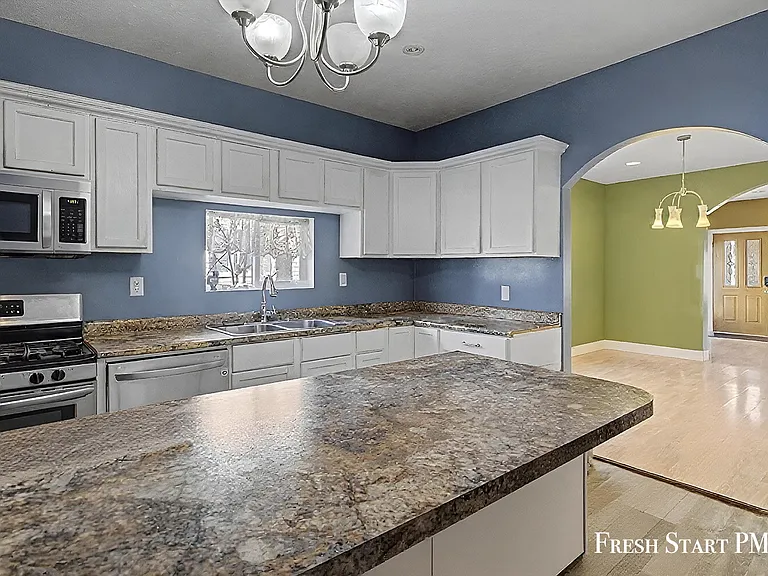 1113 Alpine Ave NW — Photo 21