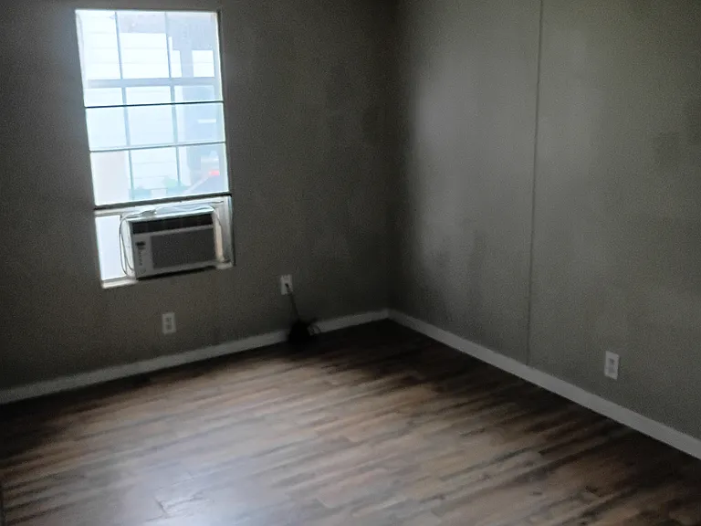 4730 10th St #B — Photo 12