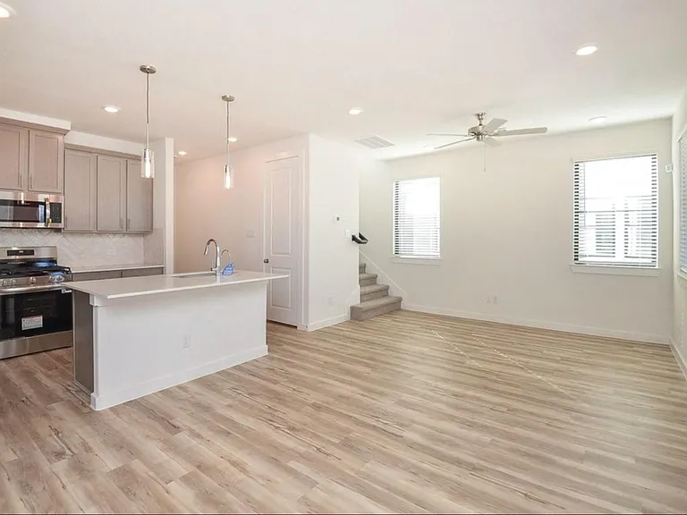 3249 Loam Ln — Photo 6