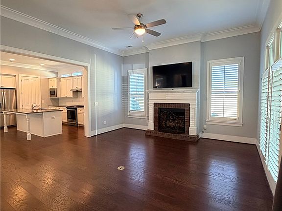 5th image of 133 Hardin Ave