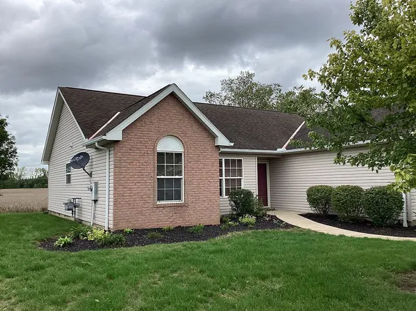 104 Reserve Cir, Wellington, OH 44090