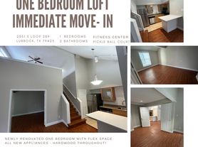 2551 S Loop 289