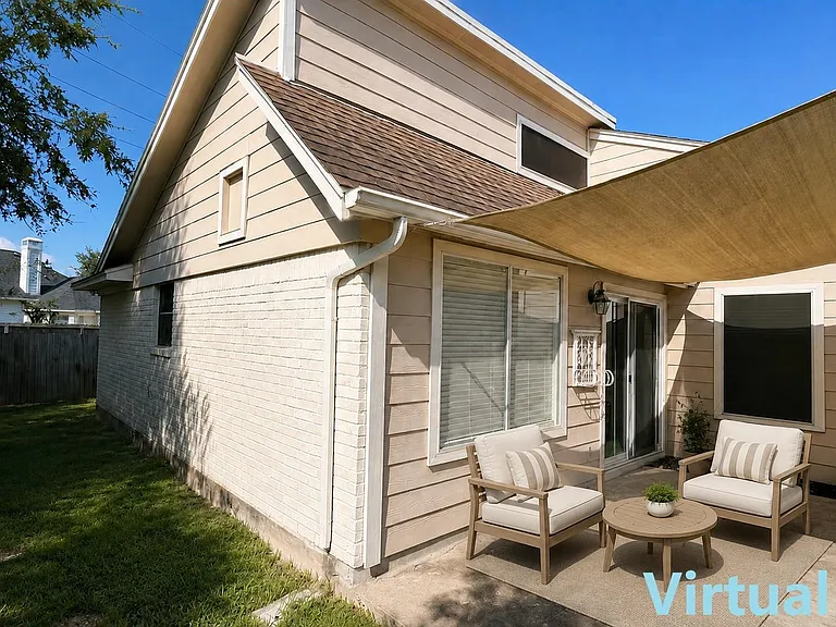 1819 Hanbury Ct — Photo 3