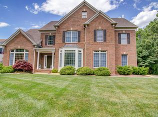 4 Crocus Dr, Holmdel, NJ 07733