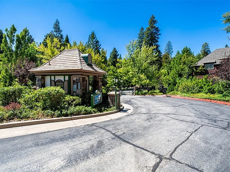 27598 Meadow Bay Dr — Photo 65