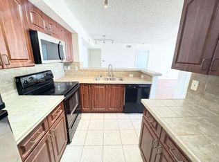1715 Village Blvd APT 102, West Palm Beach, FL 33409