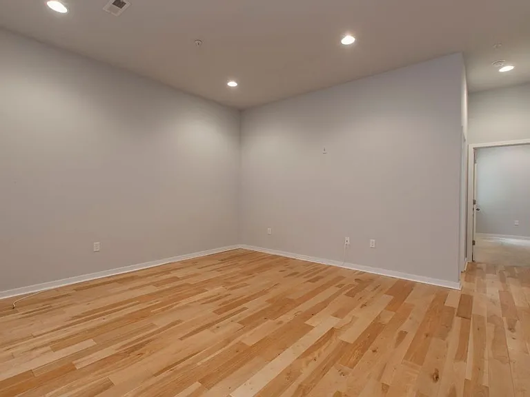 4304 Cresson St — Photo 41