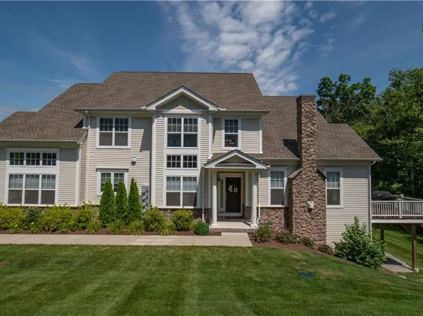 20 Highridge Road #20, Middlebury, CT 06762