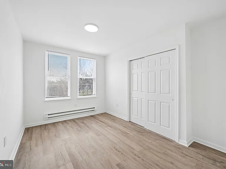 462 E Cosgrove St — Photo 15