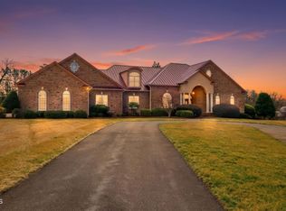 2601 Littleleaf Ln, Hillsborough, NC 27278