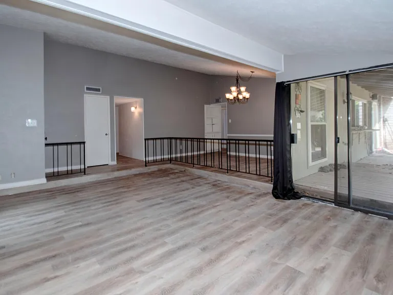 3201 Christie Cir — Photo 4