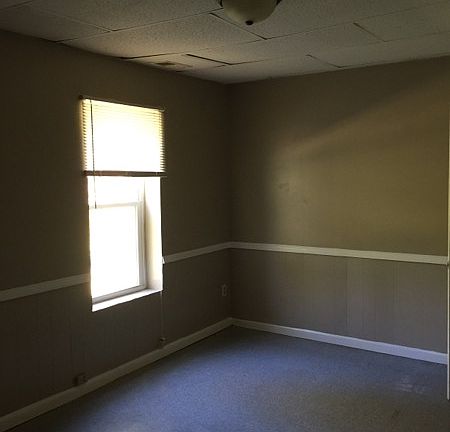 09 Front Bedroom 1