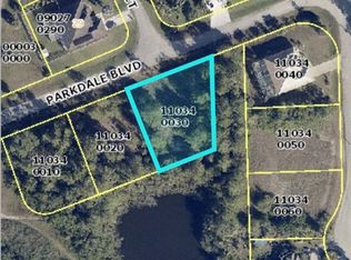 618 Parkdale Blvd, Lehigh Acres, FL 33974