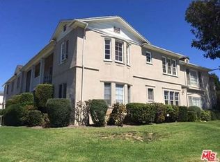 946 Alandele Ave, Los Angeles, CA 90036