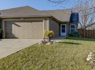 941 E Wildcat Run St, Gardner, KS 66030