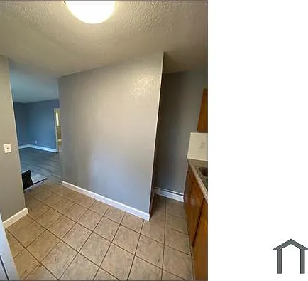 2724 Fremont St — Photo 9