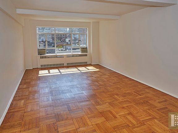 3rd image of 15 W 84th St APT 7G