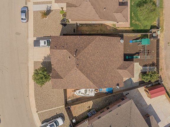 3rd image of 4000 Firenze St