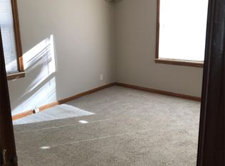 2212 E Ward St, Wichita, KS 67211
