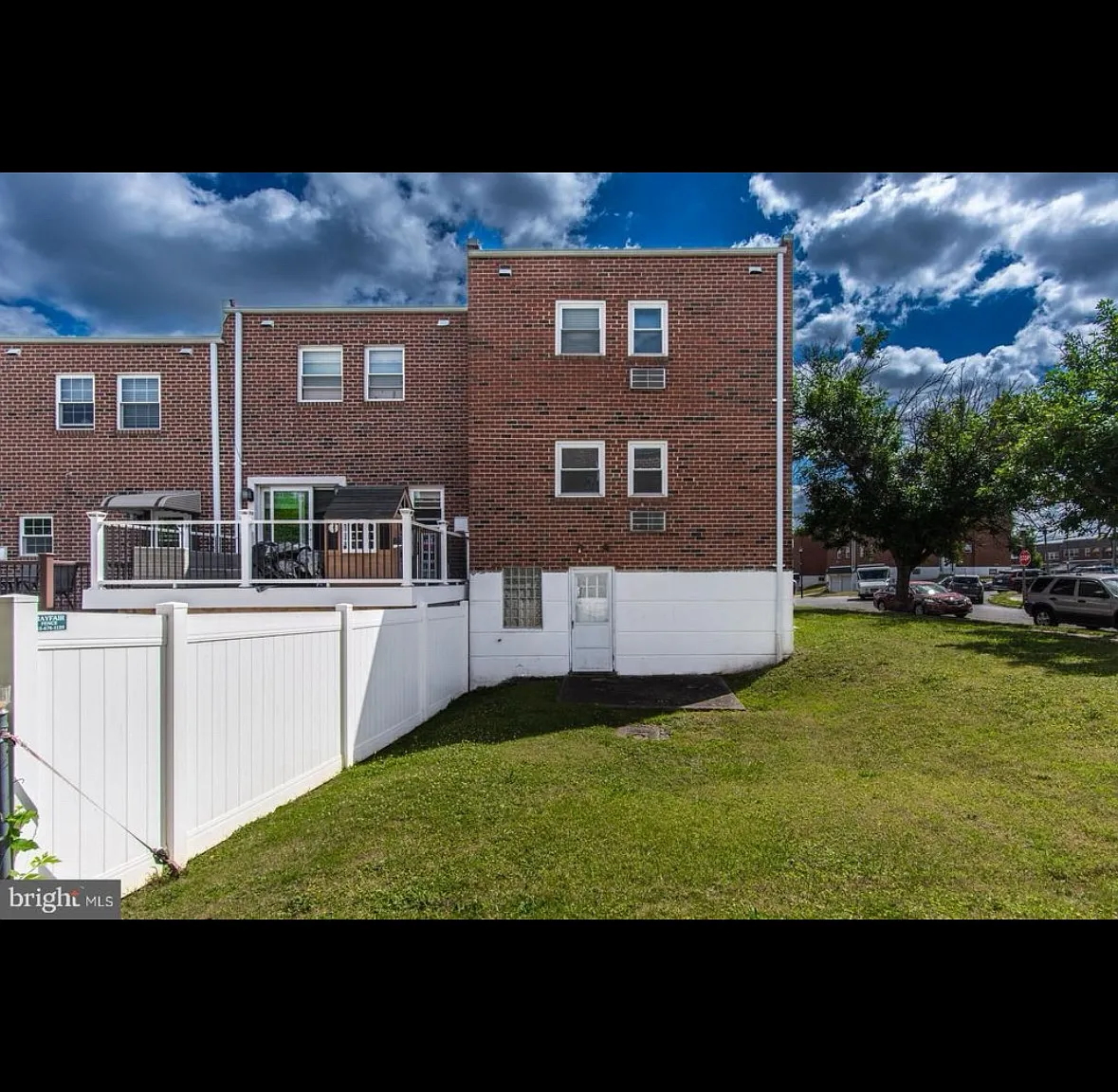 2 bed, $1,800 — Photo 2