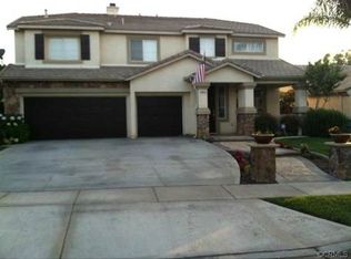 1812 Willowbluff Dr, Corona, CA 92883