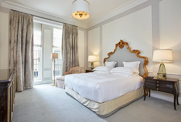 Sold by Brown Harris Stevens | media 9