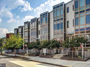 217 R St NE APT A, Washington, DC 20002
