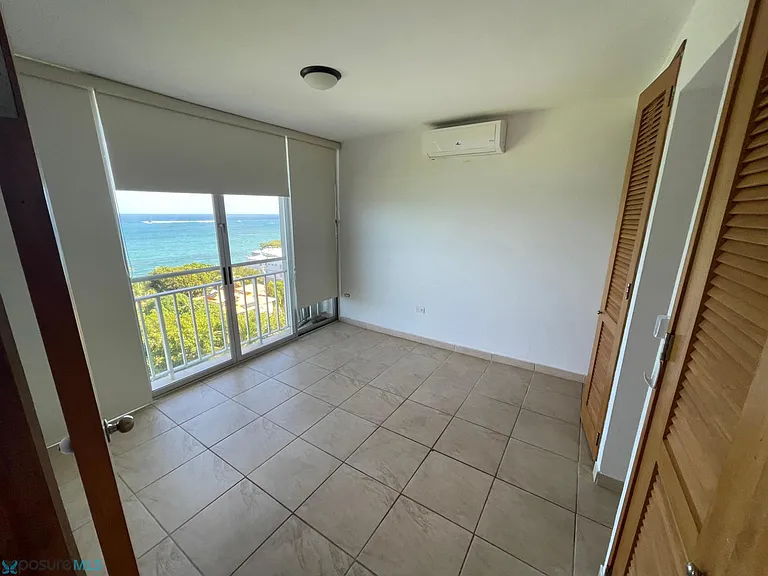 2305 Laurel #1014 — Photo 2