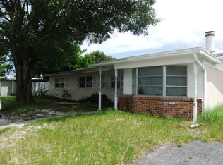 2033 Garden Pkwy, Bradenton, FL 34205