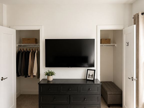 Master Bed room closet space