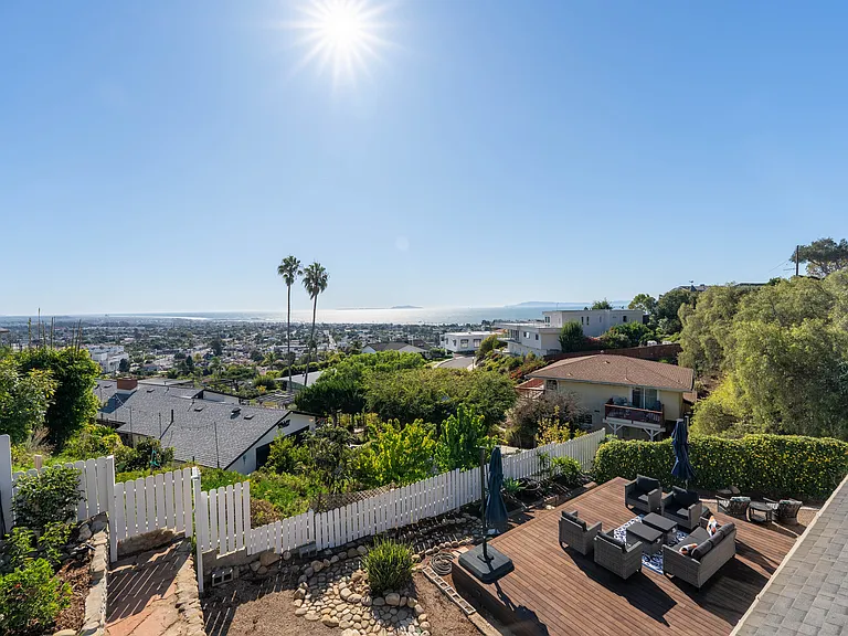 1948 Sunset Dr — Photo 51