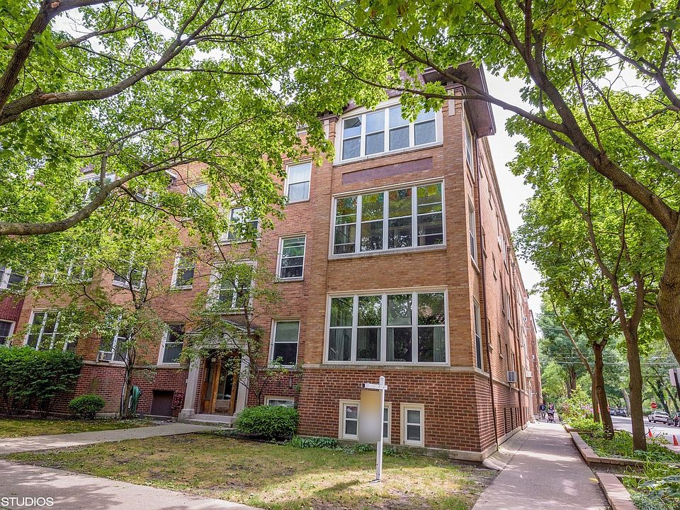 1st image of 1359 W Elmdale Ave #G