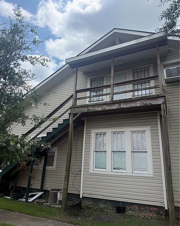 1st image of 450 Williams St #B