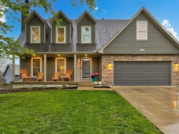 22214 W 64th Ter, Shawnee, KS 66226